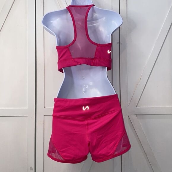 TLF Workout Bundle Shorts Sports Bra Cropped Leggings Size Small Medium - Picture 7 of 17
